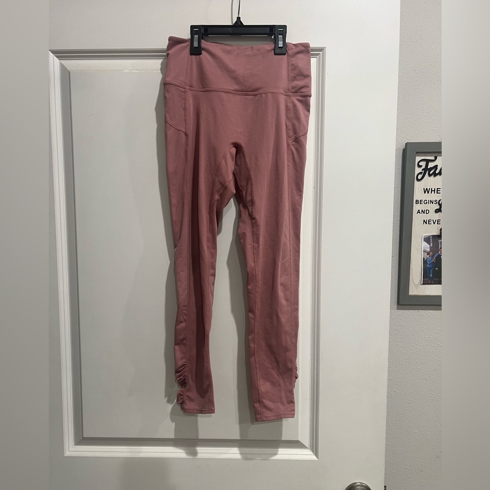 Free People Movement Dusty Pink Mid Rise Wonderstruck Velvet Legging Small